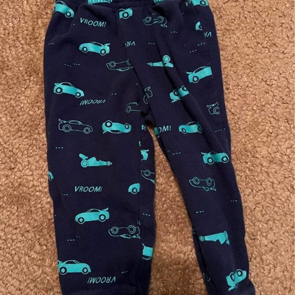 6 Piece Baby Boys Bundle of Pants • Just one you by Carters • Sz 12m - Picture 5 of 9